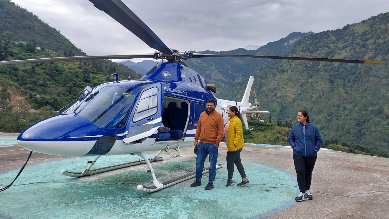 badrinath kedarnath tour package by helicopter